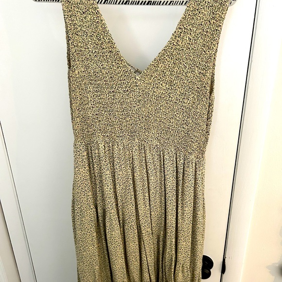 Dresses & Skirts - Floral Maxi /Large